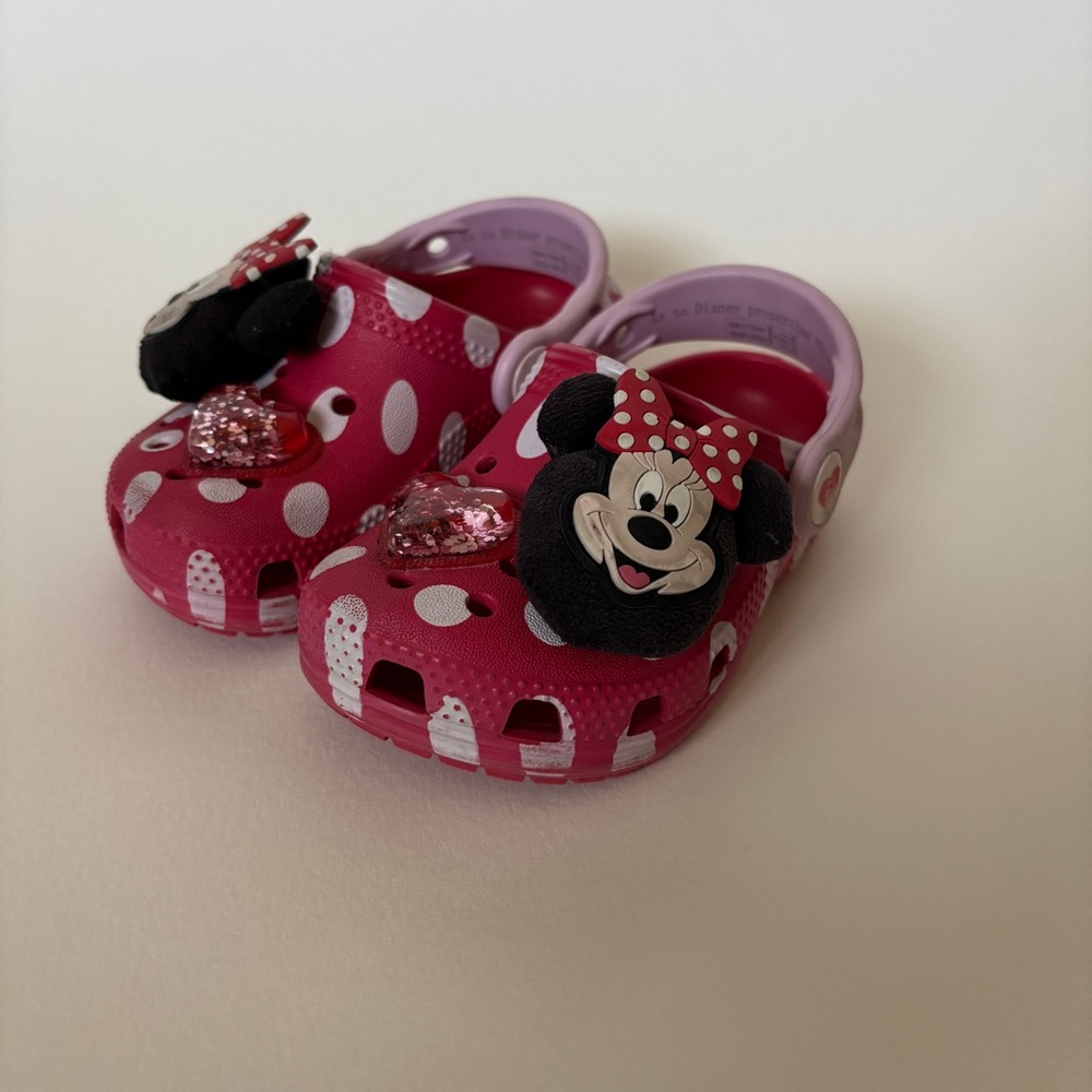 Kids Crocs Minnie Mouse Red With White Polka Dots Glitter Heart Embellishment